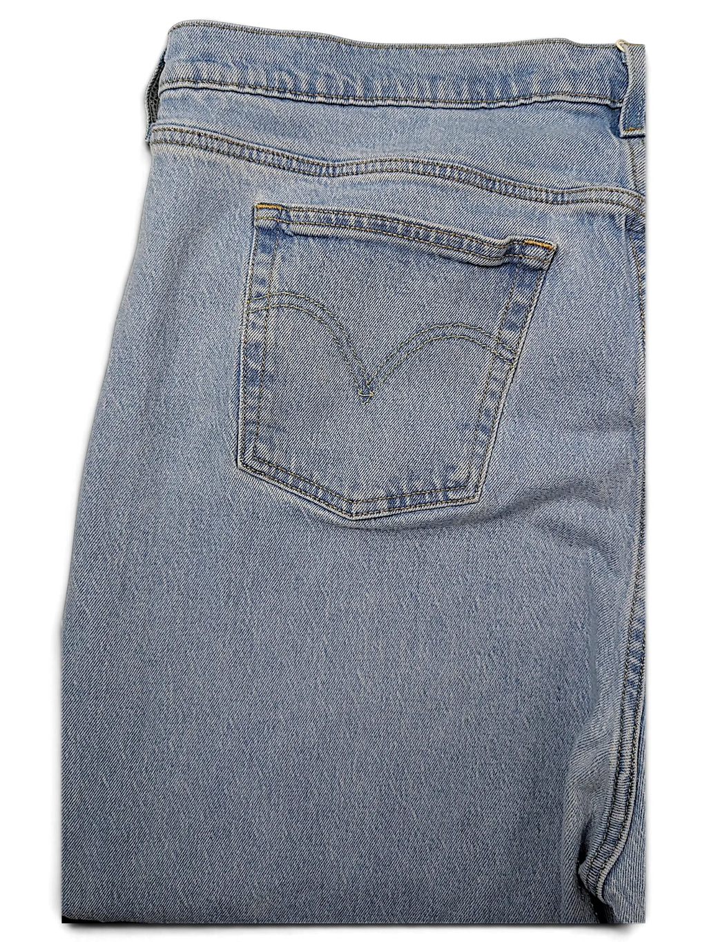 JAKE & IPI Levi's 501 20W light wash denim jeans featuring a classic back pocket with signature arcuate stitching.
