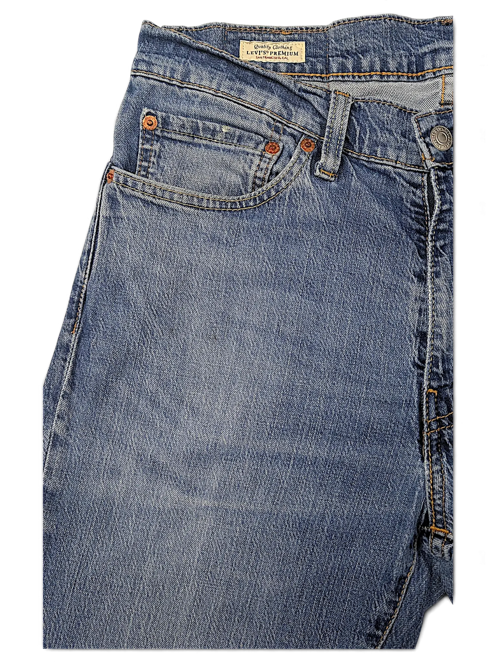 JAKE & IPI Levi's 511 blue denim jeans featuring a classic five-pocket construction and premium waist label detail.