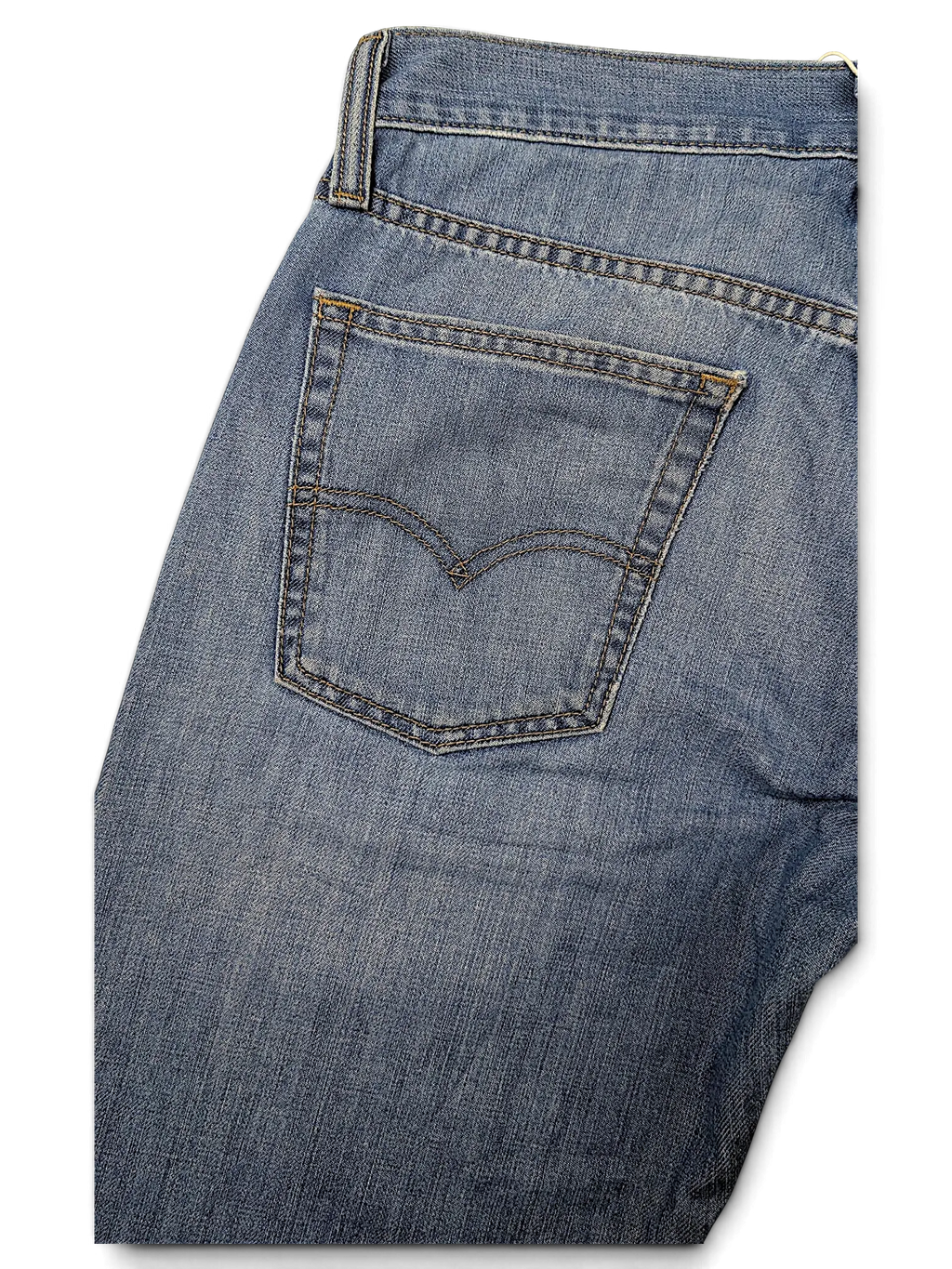 JAKE & IPI Levi's 514 light wash blue denim jeans featuring a classic five-pocket construction and back pocket detail.