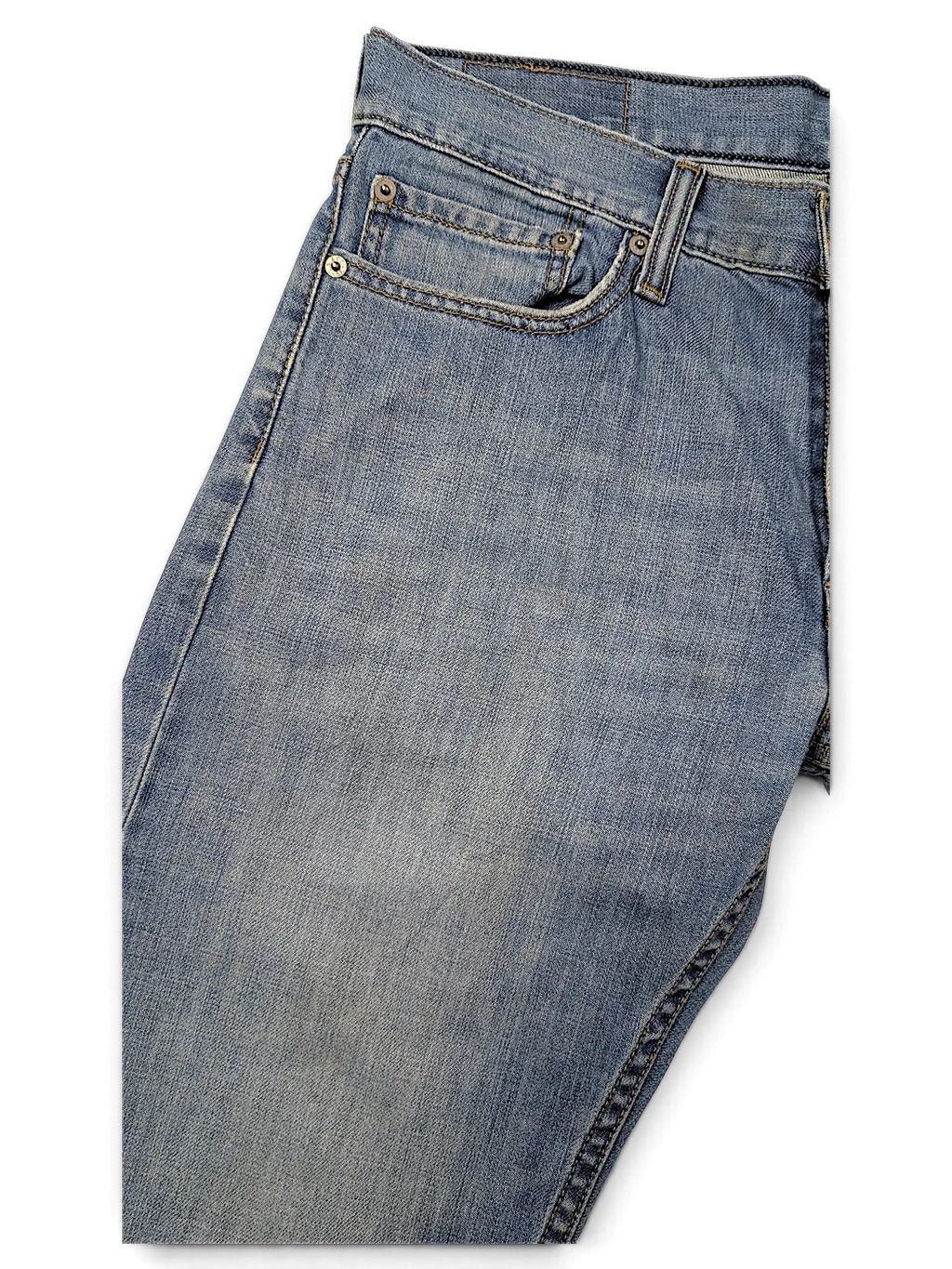 JAKE & IPI Levi's 514 light wash blue denim jeans featuring a classic five-pocket construction and straight leg fit.