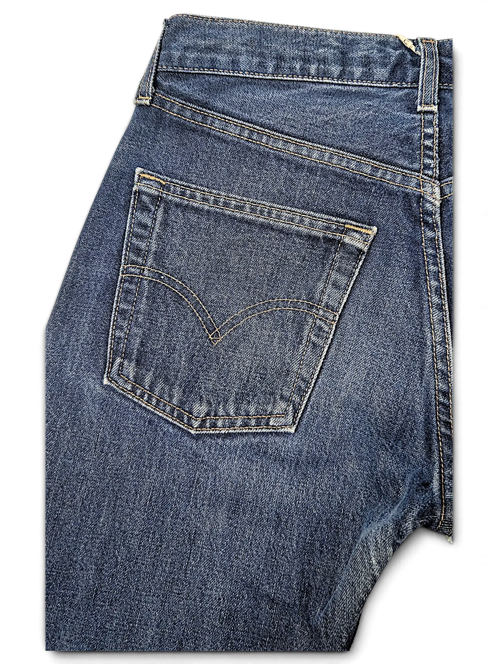 JAKE & IPI Levi's 555 blue denim jeans featuring a classic back pocket with signature arcuate stitching.