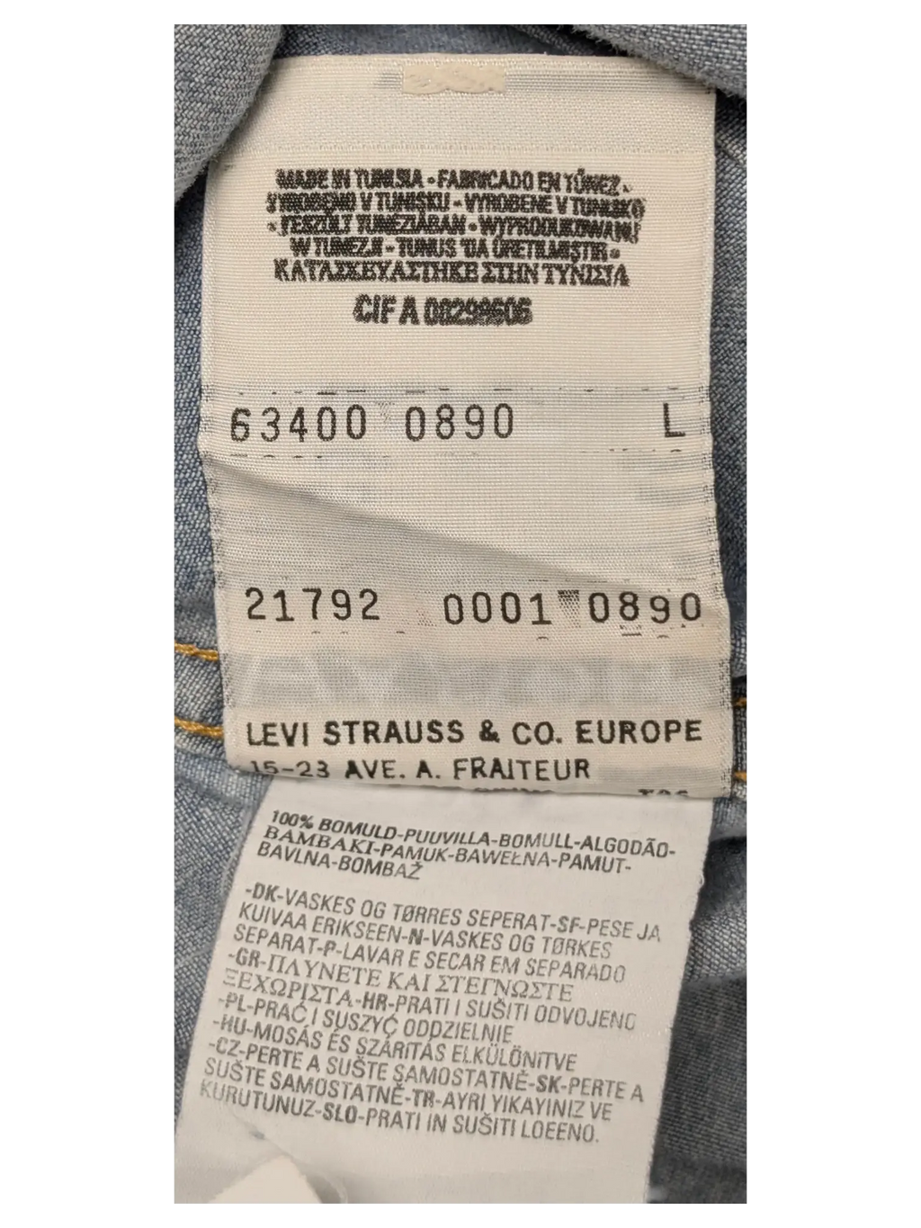 JAKE & IPI Levi's light blue denim shirt care label with fabric composition and origin details
