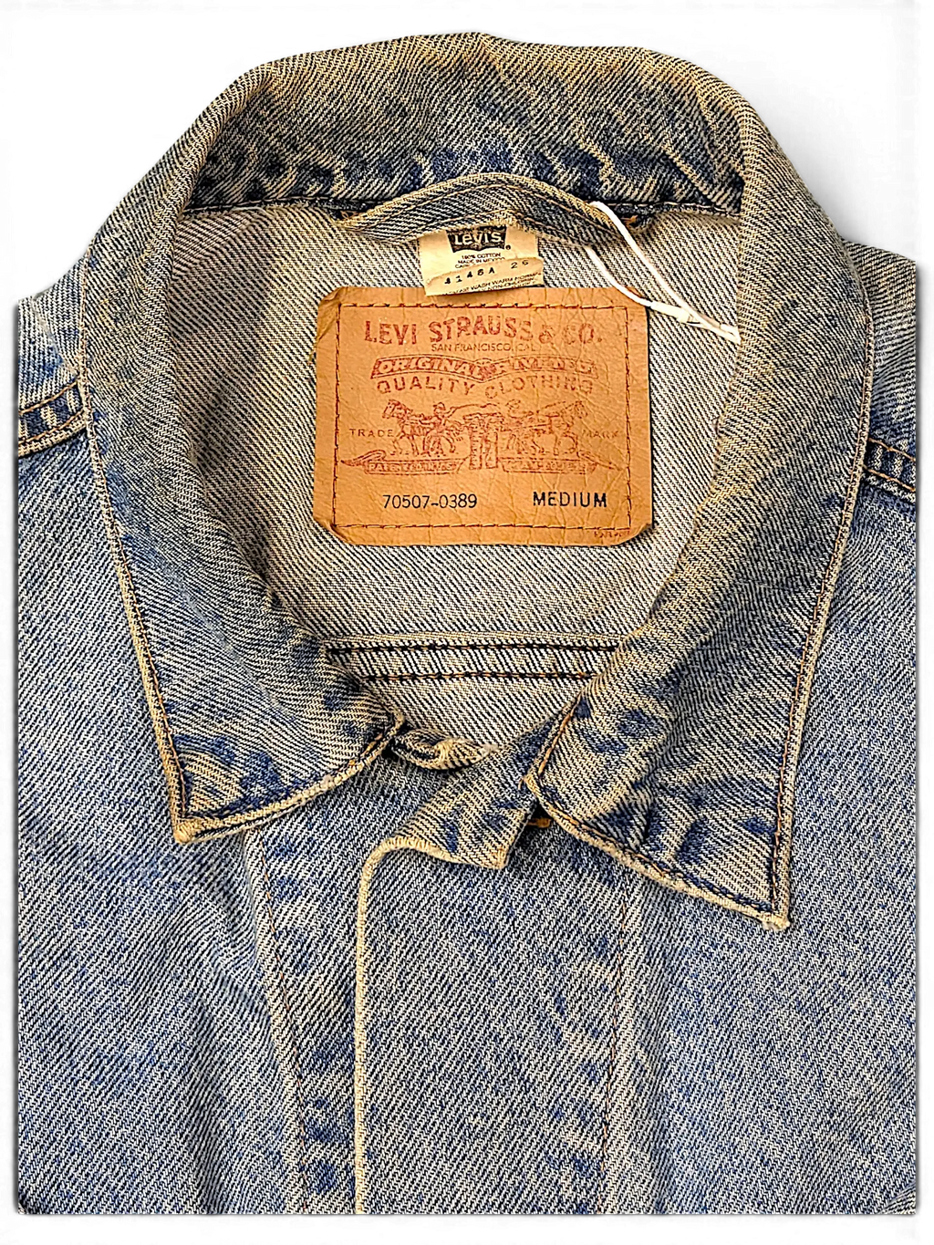 JAKE & IPI vintage Levi's Strauss distressed light blue denim jacket with classic leather neck patch