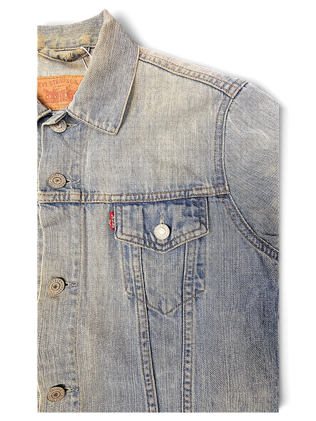 JAKE & IPI Levi's distressed light wash denim jacket with classic metal button closure and chest pocket detail