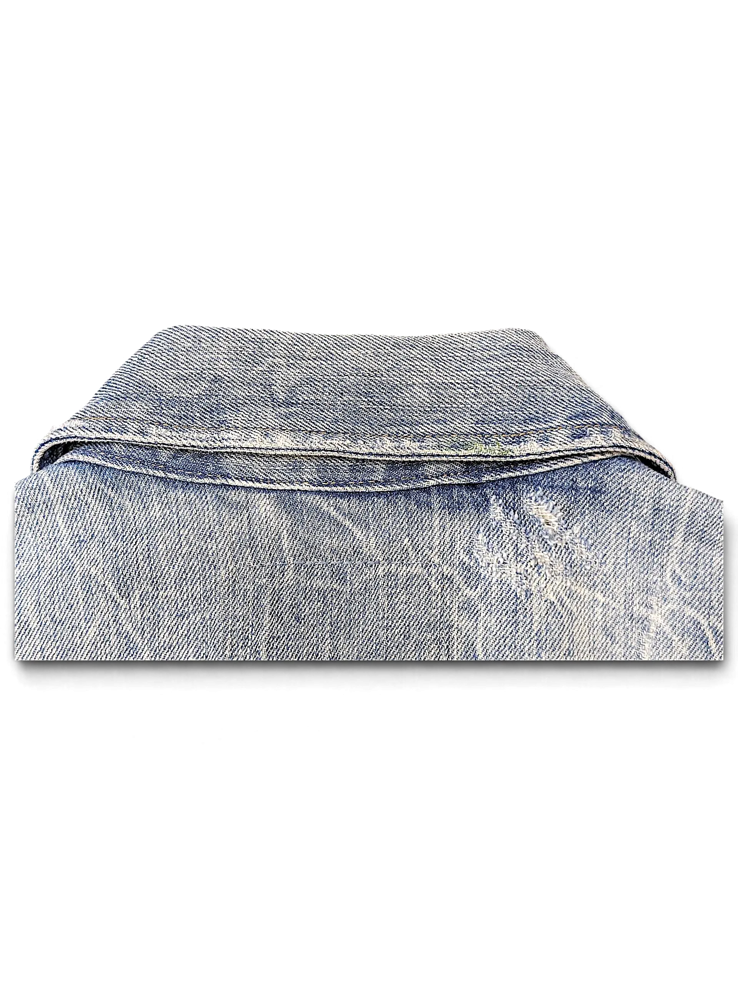 JAKE & IPI Levi's Strauss girls light wash denim jacket collar with distressed texture and visible stitching