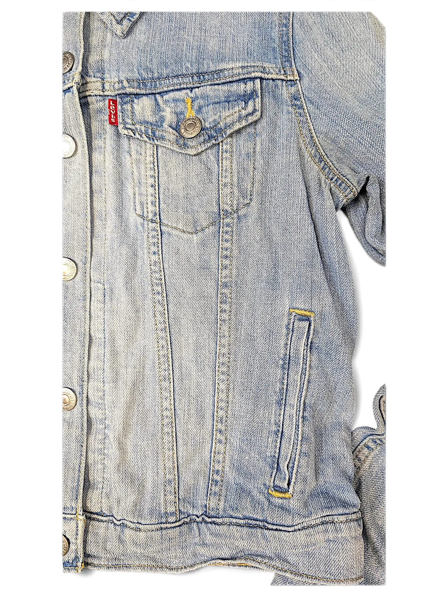 JAKE & IPI Levi's Strauss girls light wash denim jacket with button-up front and chest pockets