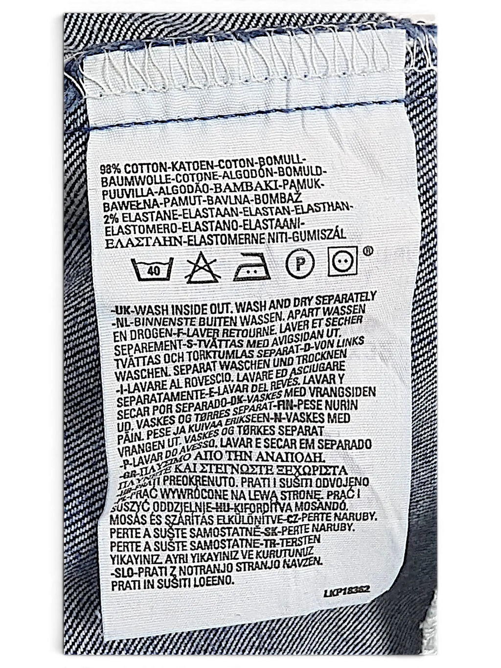 JAKE & IPI Levi's 529 bootcut jeans care label showing 98% cotton and 2% elastane fabric composition