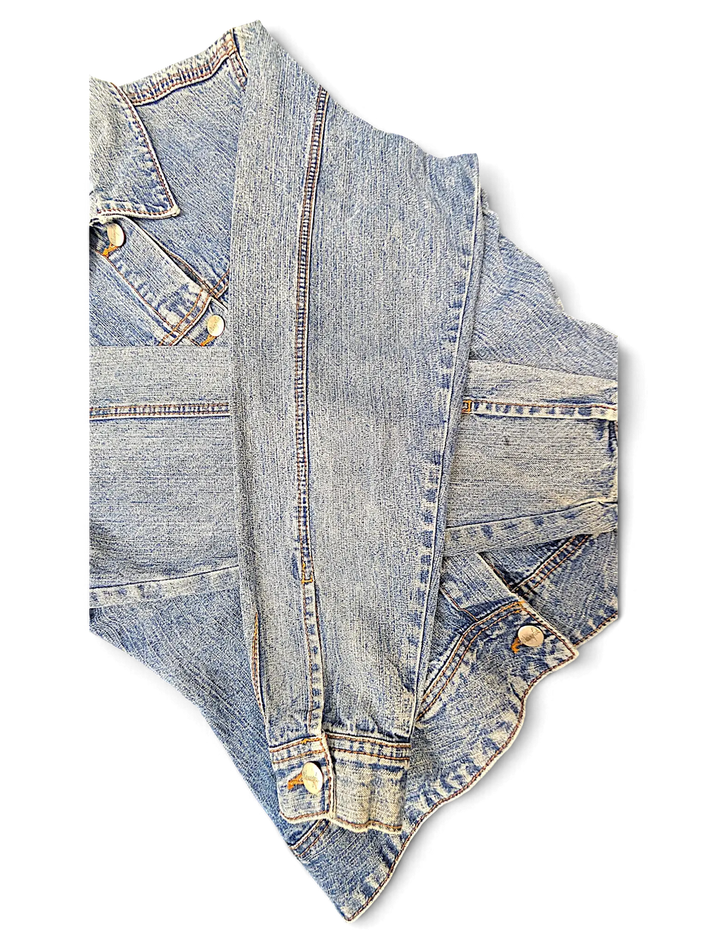 JAKE & IPI Wrangler blues denim jacket in light wash blue cotton with classic button-up cuffs and collar