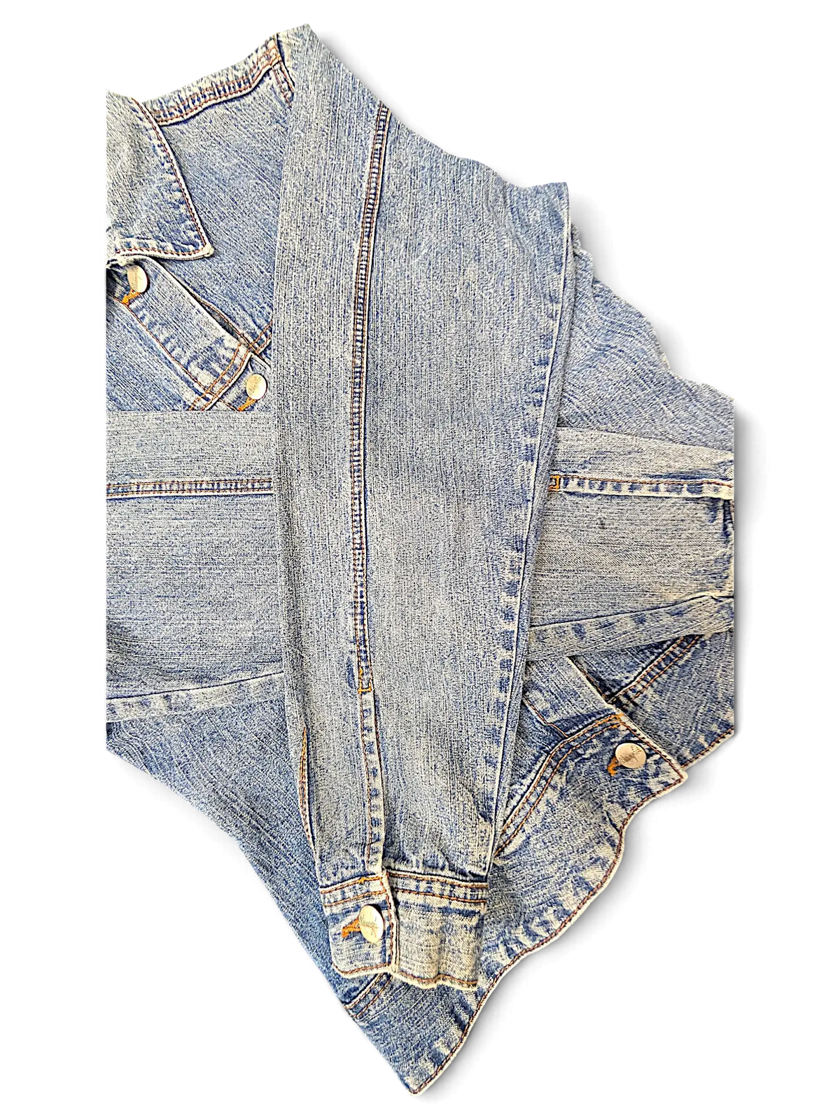 JAKE & IPI Wrangler blues denim jacket in light wash blue cotton with classic button-up cuffs and collar