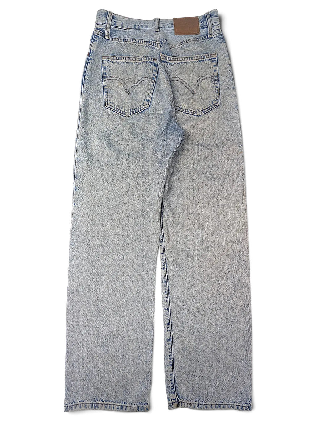 JAKE & IPI light wash denim jeans with classic five-pocket construction and back pocket stitching