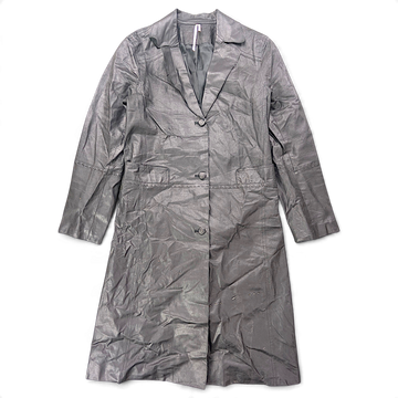 JAKE & IPI Max Studio black genuine leather maxi coat with three-button fastening and minimalist cut.