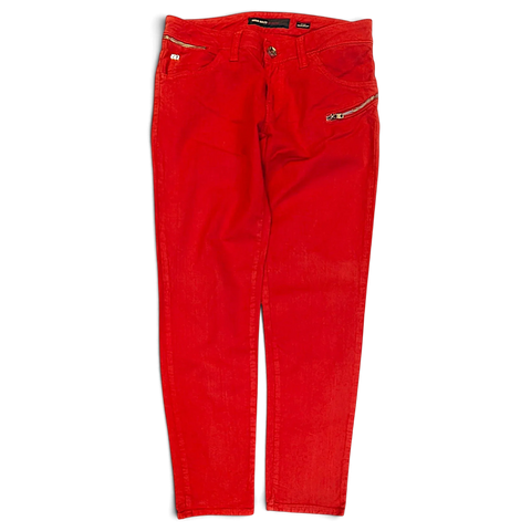 JAKE & IPI pre-owned Miss Sixty Skin Deep red denim jeans with front zipper pocket details.