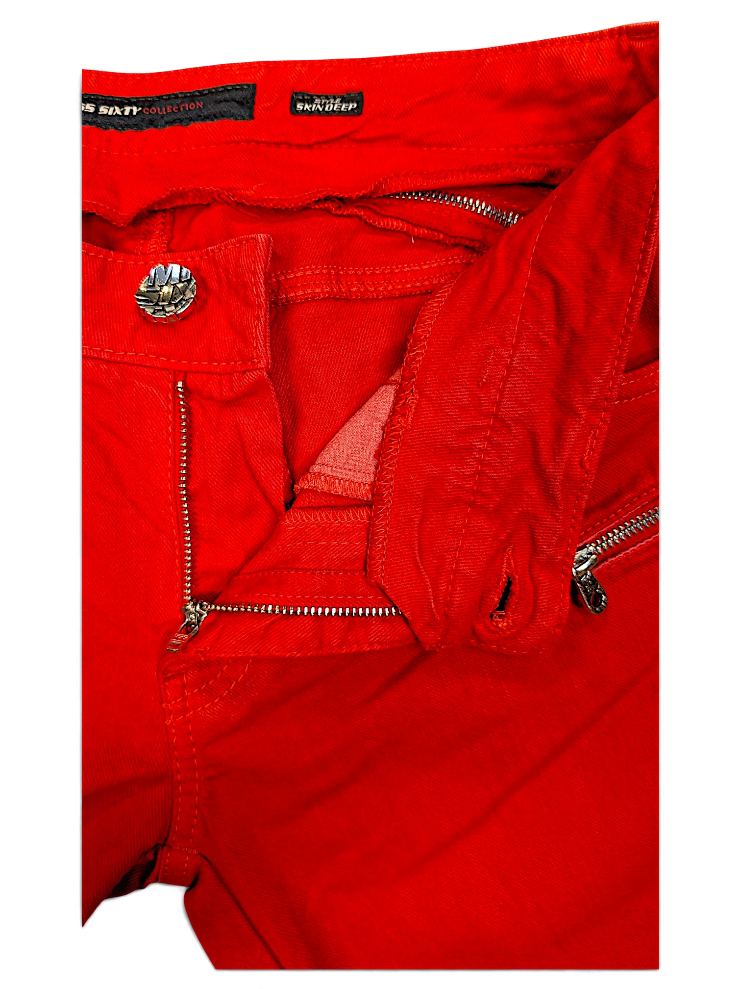 JAKE & IPI pre-owned Miss Sixty Skin Deep red denim jeans featuring a metal button and zip fly detail.