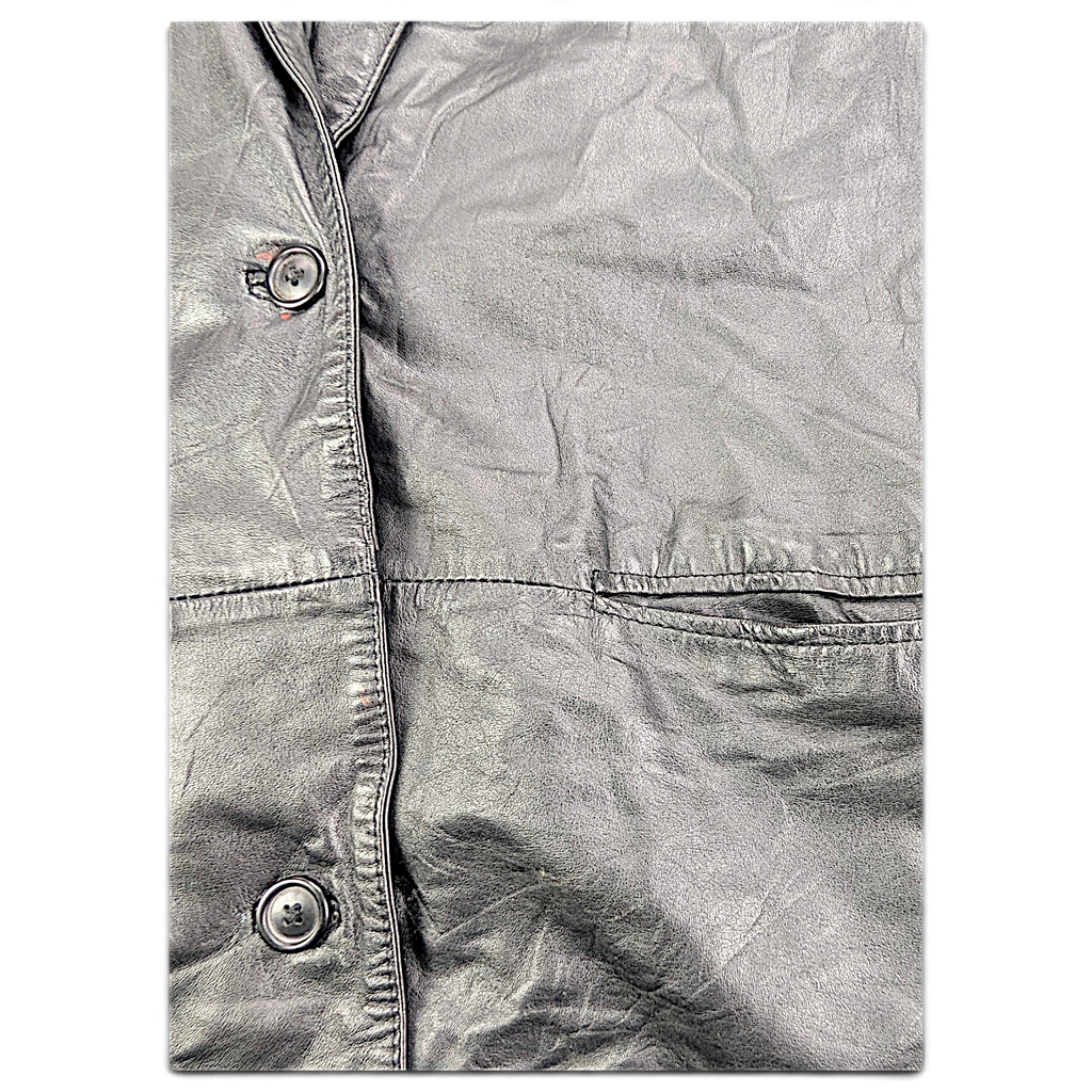 Split End Ltd. Black Genuine Leather Trench Coat – M – waist pocket detail.