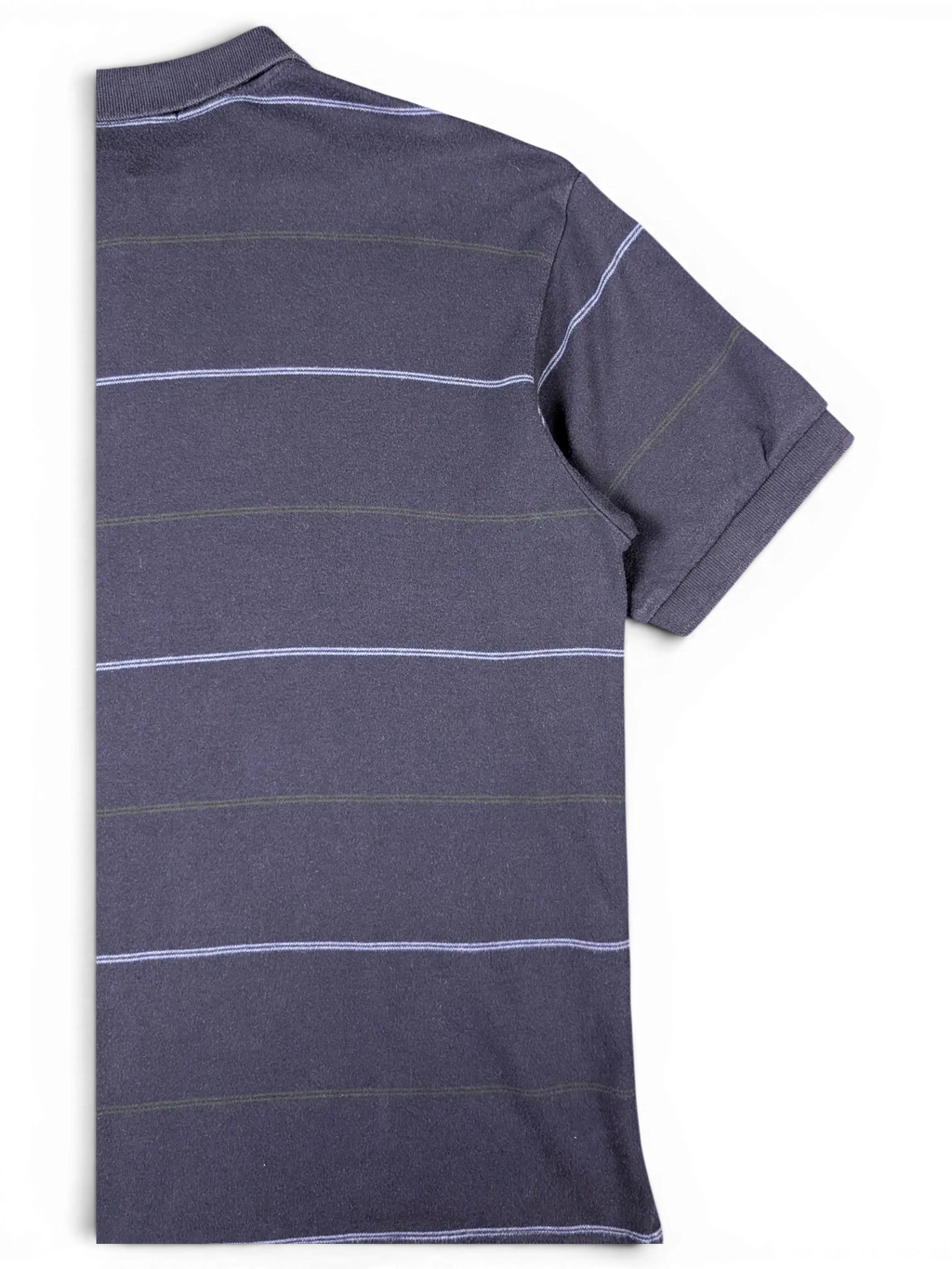 JAKE & IPI pre-owned Nautica navy blue polo shirt with subtle horizontal stripes and short sleeves