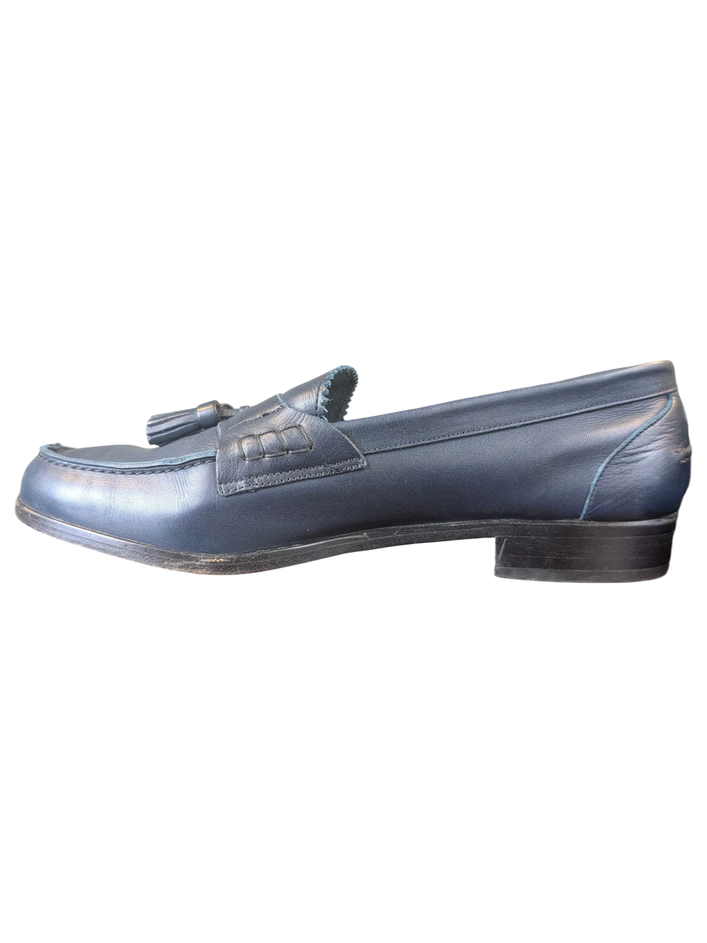 JAKE & IPI navy blue leather tassel loafers with a classic slip-on design and low block heel