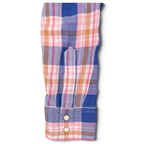 JAKE & IPI vintage ruudullisen pitkähihaisen paidan hiha sinisenä, vaaleanpunaisena ja beigenä, painonappihihansuu