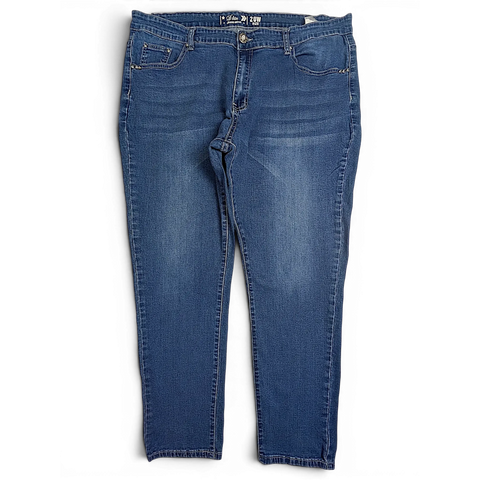 JAKE & IPI D Kin Jeans Wear plus-koon siniset farkut hillityllä haalistumalla ja koristeellisilla taskuniiteillä