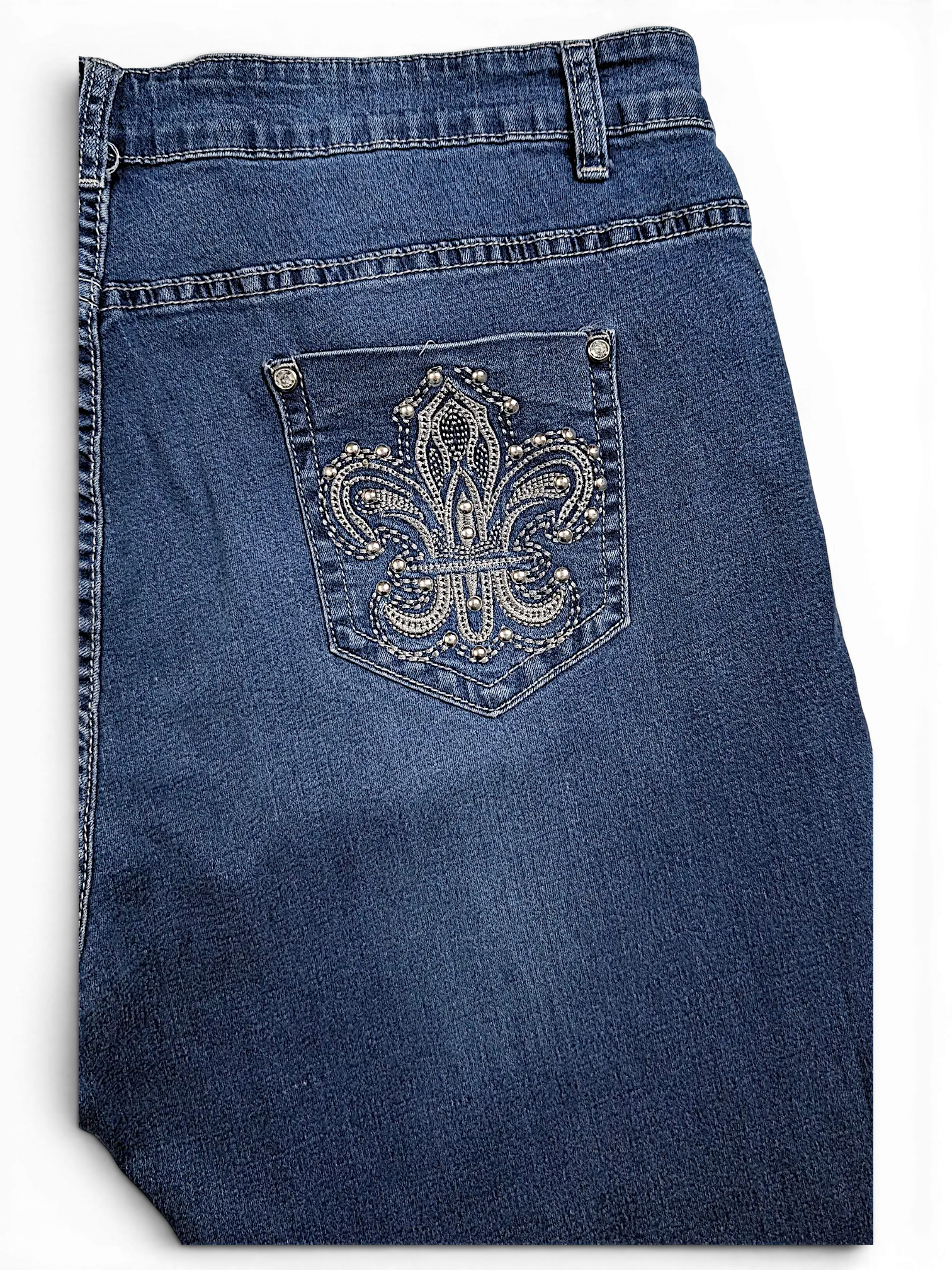 JAKE & IPI plus size blue denim jeans featuring a back pocket with an intricate silver stud fleur-de-lis design.