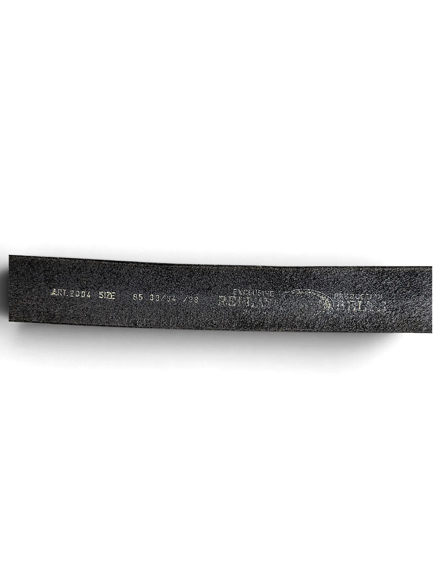 JAKE & IPI Exclusive Production Replay black leather belt interior detail showing size and branding embossed