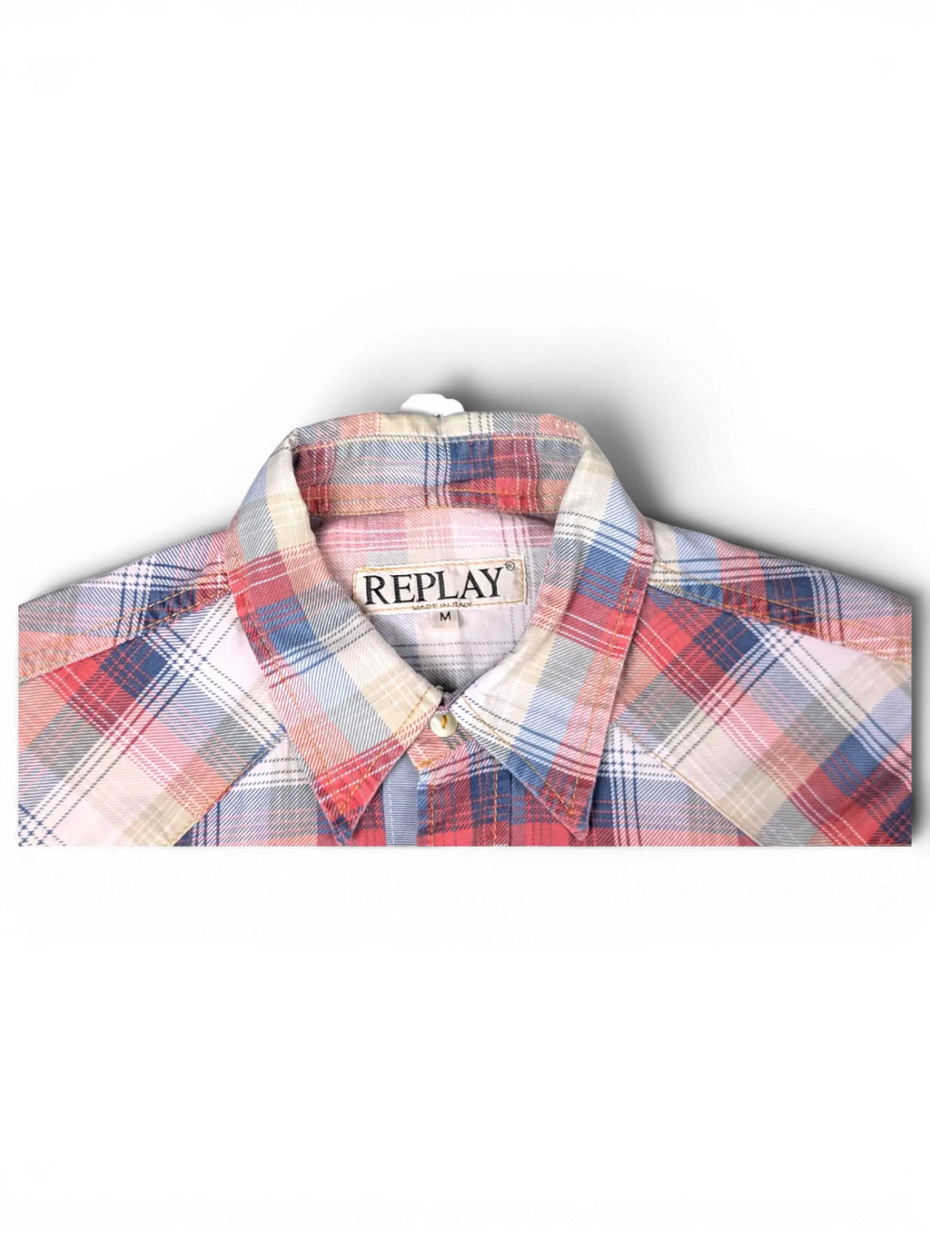 JAKE & IPI Replay sleeveless western shirt featuring a red, beige, and blue plaid pattern with a classic collar.