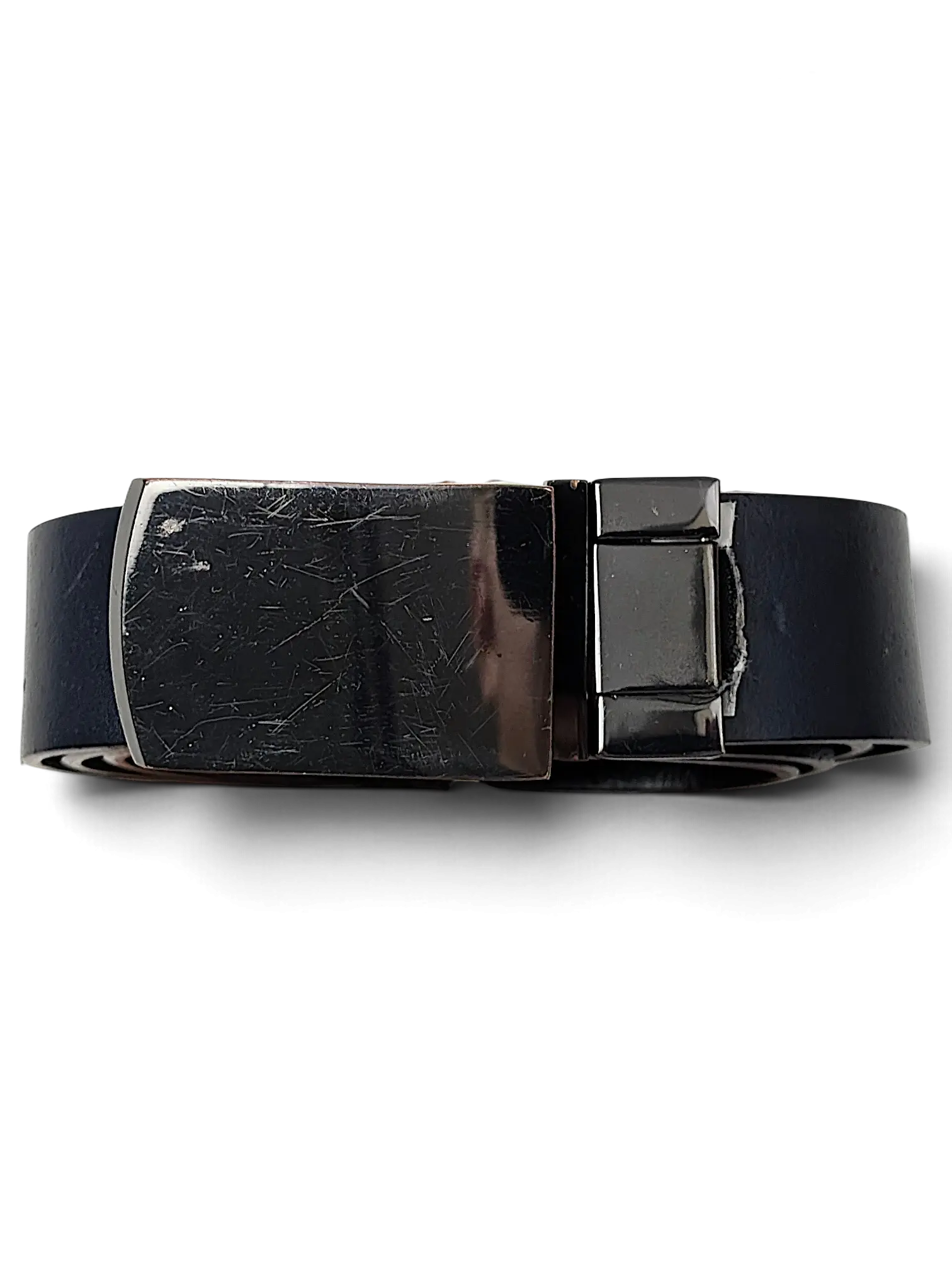 JAKE & IPI reversible belt with a black and blue leather strap and a polished silver metal buckle