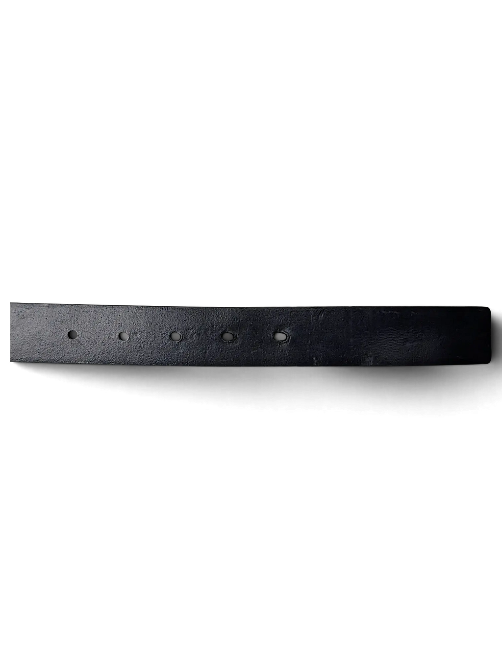 JAKE & IPI reversible belt in black leather with evenly spaced adjustment holes on a plain white background