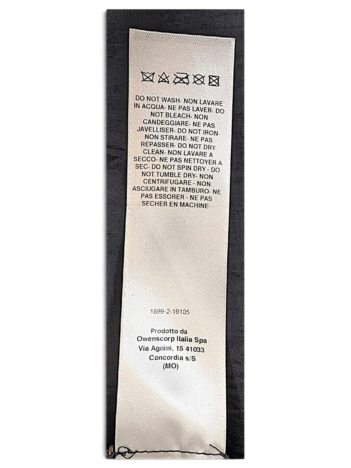 JAKE & IPI Rick Owens bomber jacket care label with washing instructions and manufacturer details