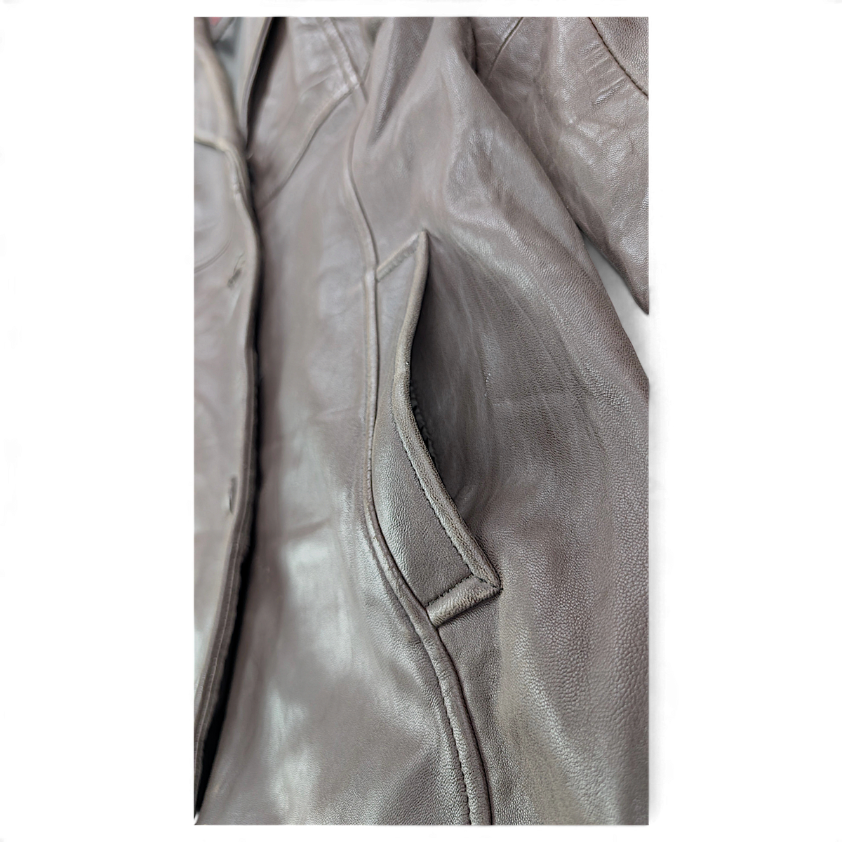 Lobi Lobi Brown Genuine Leather Car Coat – M – button-area wear.