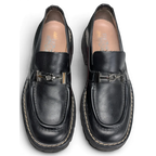 JAKE & IPI mustat nahkaiset Salvatore Ferragamo -loaferit hopeisilla metalliosilla ja paksulla kumipohjalla.