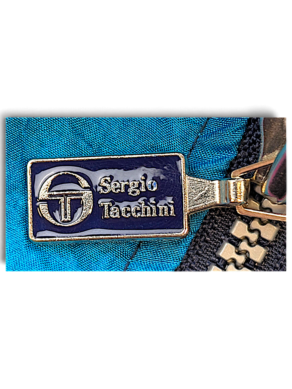 Sergio Tacchini Teal Multicolour Windbreaker – 2XLT; detail view showing fabric, construction, label or condition (image 3 of 7).