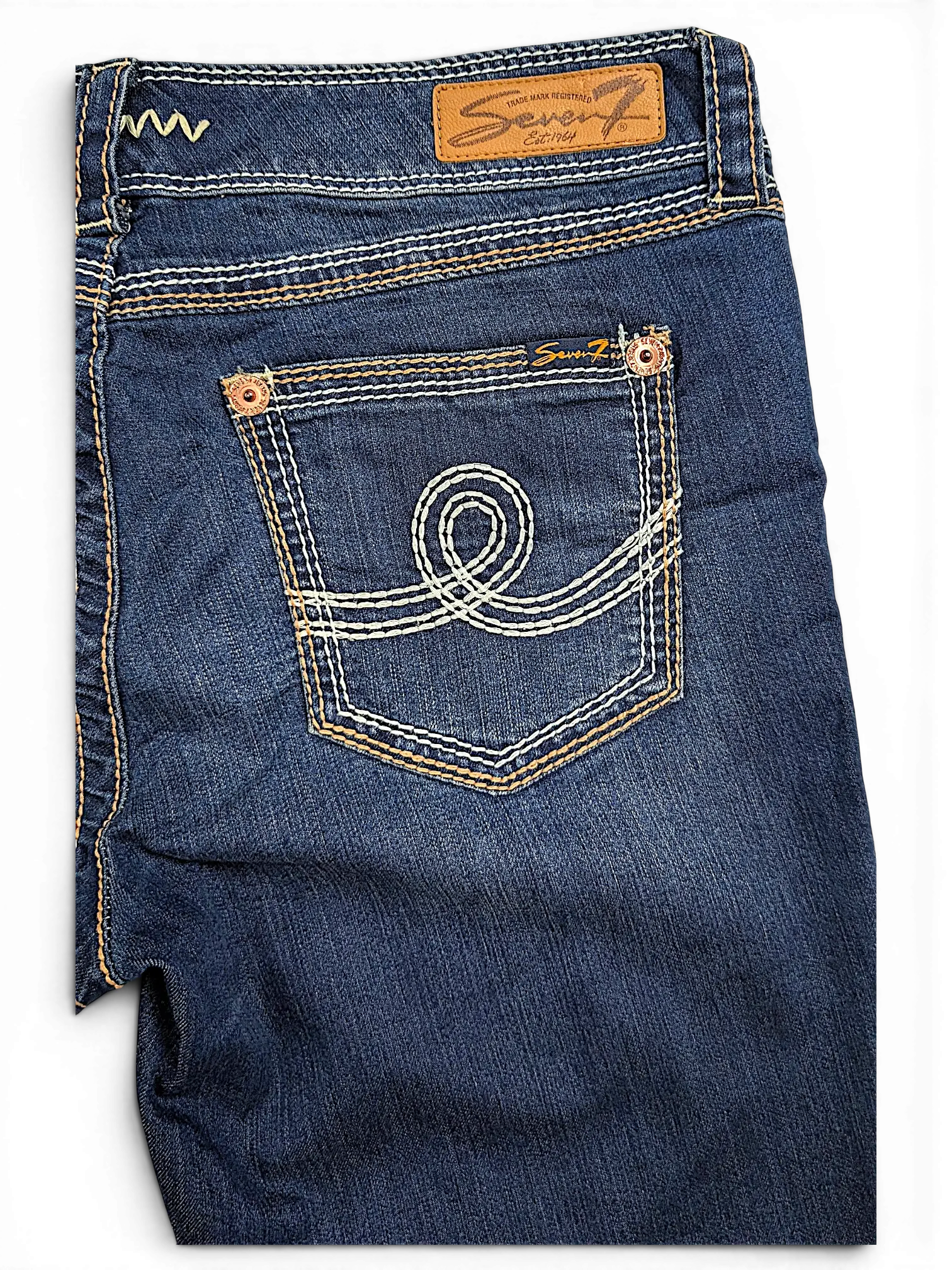 JAKE & IPI Seven7 dark wash denim capri jeans featuring signature back pocket embroidery and contrast stitching.