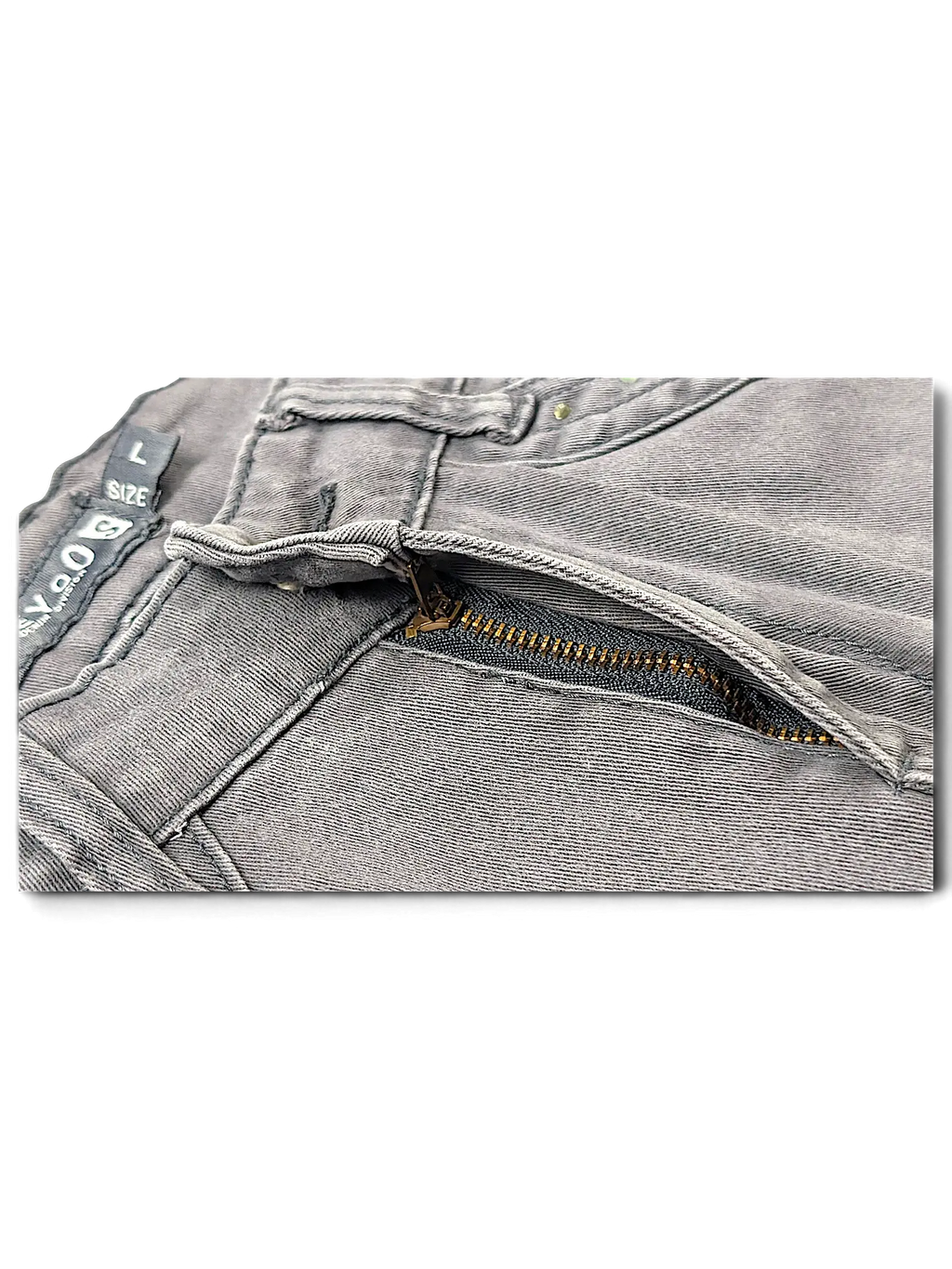 JAKE & IPI Seyoo Denim Division grey Y2K jeans featuring a zippered pocket detail and size L label