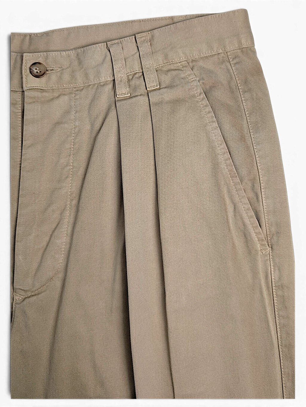 JAKE & IPI pre-owned Stefanel beige cotton tailored trousers featuring front pleats and a button closure