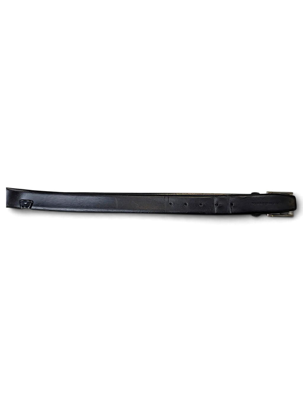 JAKE & IPI Tommy Hilfiger black leather belt with a silver buckle, displayed on a hanger.