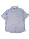 JAKE & IPI Tommy Hilfiger blue short-sleeve button-up shirt with a classic collar and subtle textured fabric