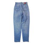 JAKE & IPI Tommy Jeans blue denim jeans with a classic five-pocket construction and back logo patch