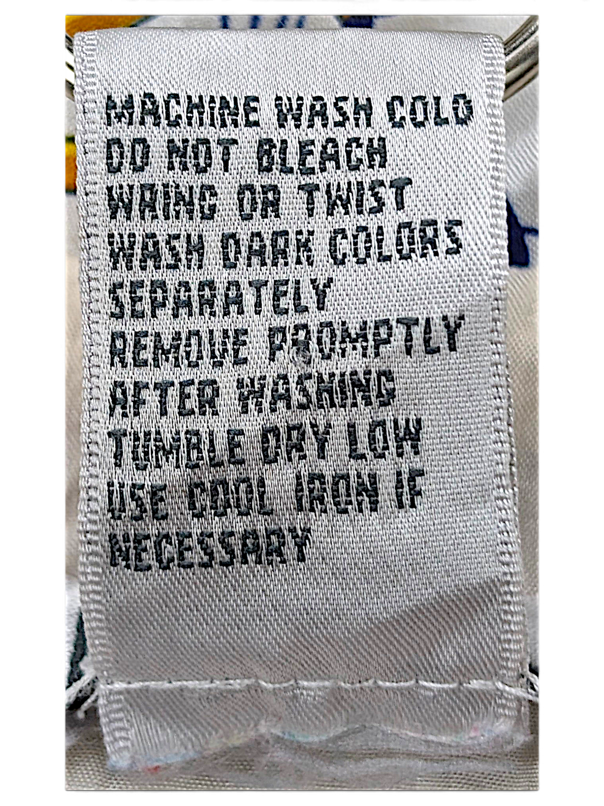 Lavon White Baroque Chain Print Windbreaker – M; brand, size, composition or care-label detail (image 4 of 4).