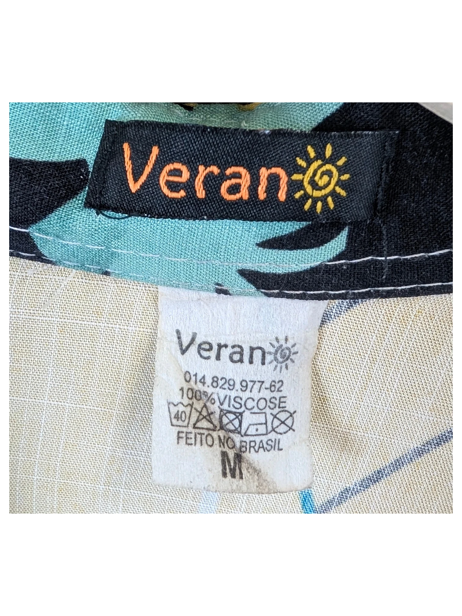 JAKE & IPI Veran Hawaiian shirt label showing 100% viscose material and medium size tag