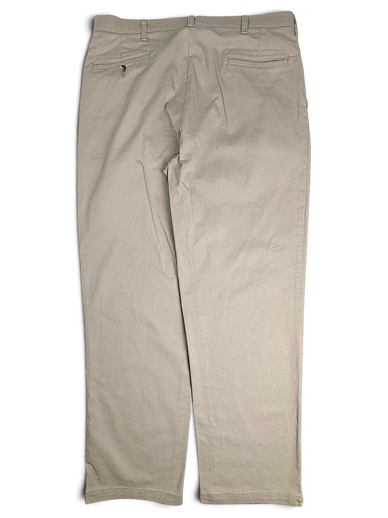 JAKE & IPI vintage beige pleated trousers in stretch cotton with a relaxed straight leg fit and back pockets.