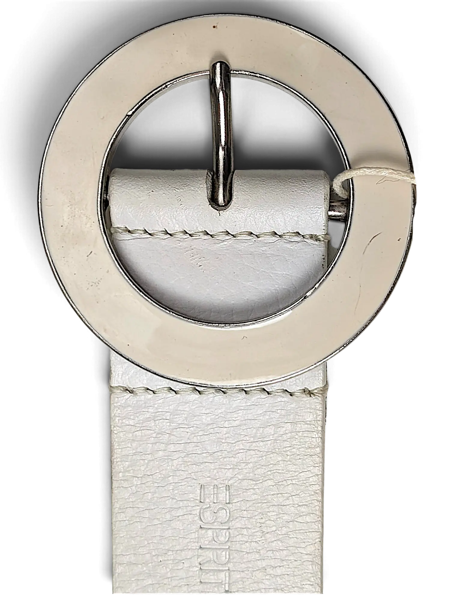 JAKE & IPI white leather belt featuring a large circular silver-tone buckle with a smooth finish.