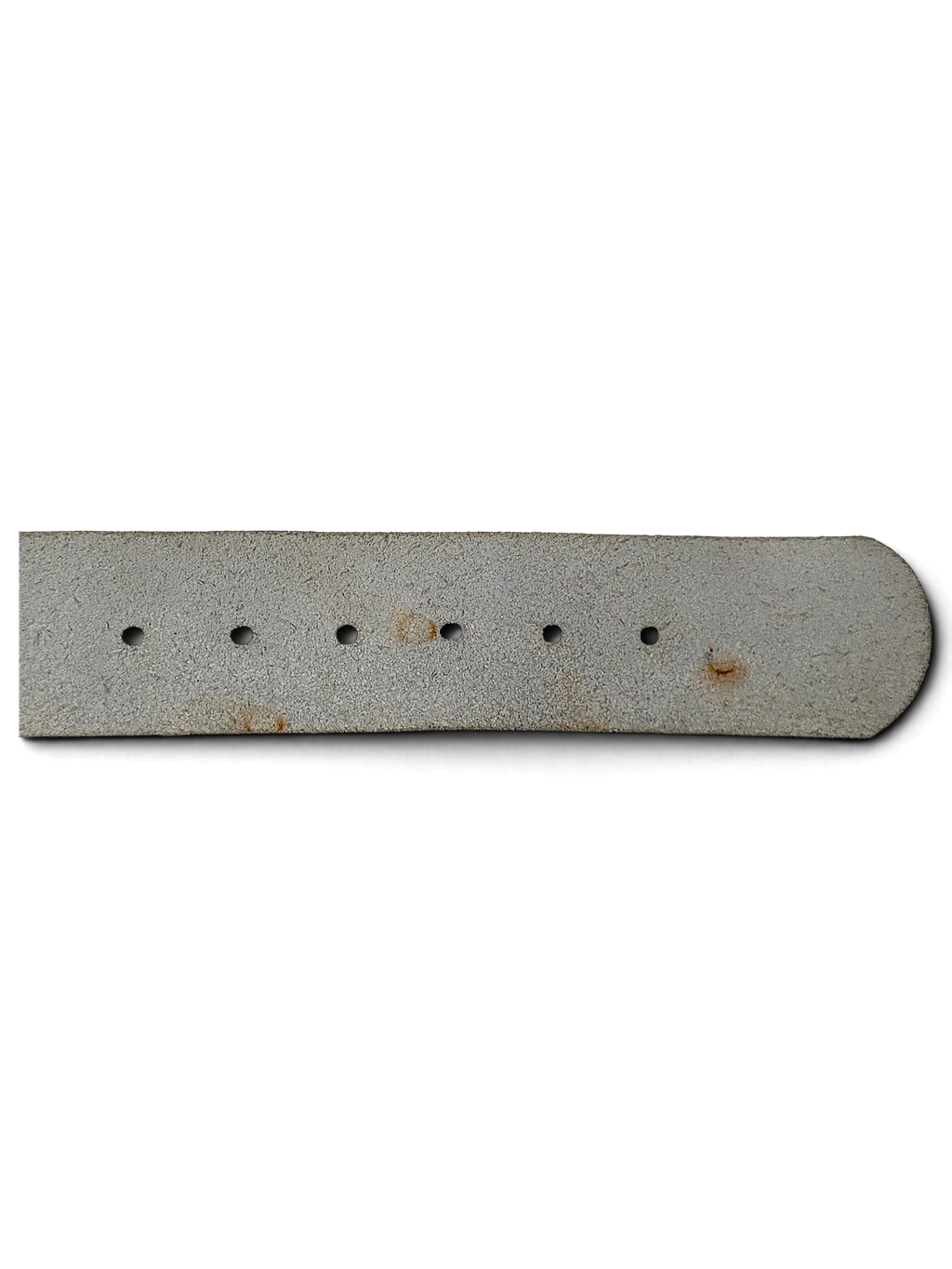 JAKE & IPI white leather belt featuring a Y2K aesthetic with visible texture and metal eyelet holes.
