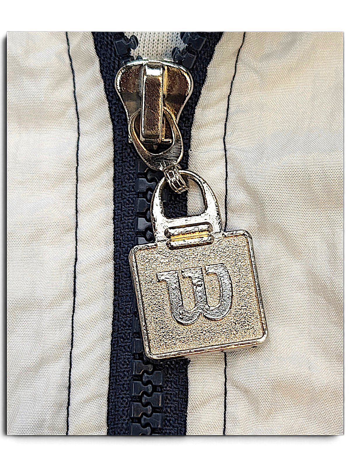 Wilson Navy Colourblock Windbreaker – XL; detail view showing fabric, construction, label or condition (image 5 of 7).