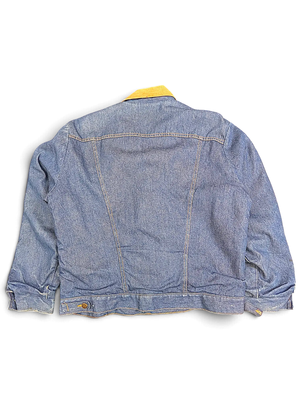 Back view of a vintage Wrangler 80/90's blue denim sherpa jacket with a tan corduroy collar from JAKE & IPI.