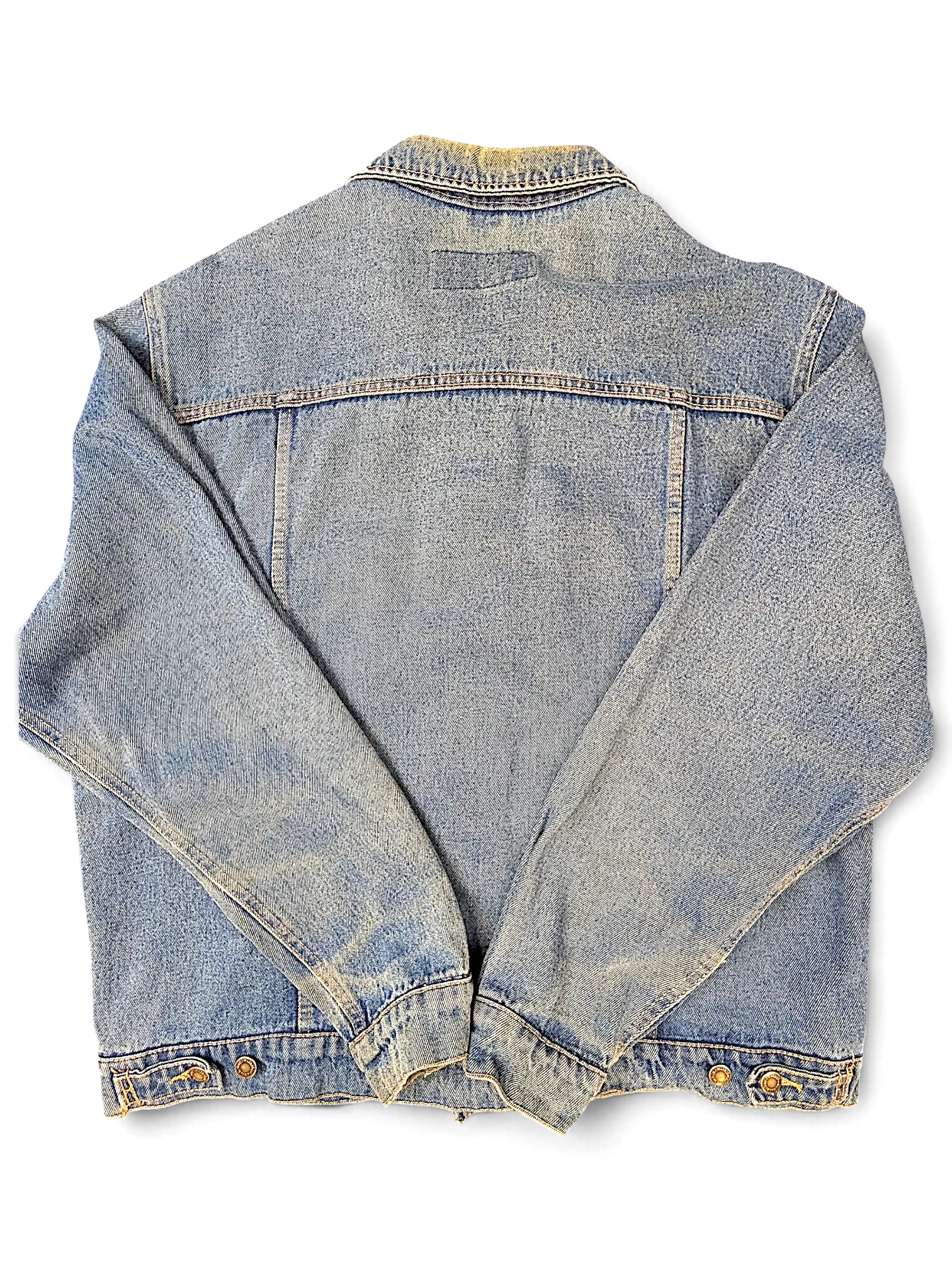 Back view of a JAKE & IPI Wrangler Hero denim jacket in a light blue vintage wash with classic stitching details.