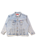 JAKE & IPI Wrangler WMJO1VI light wash blue denim jacket with button-up front and dual chest pockets
