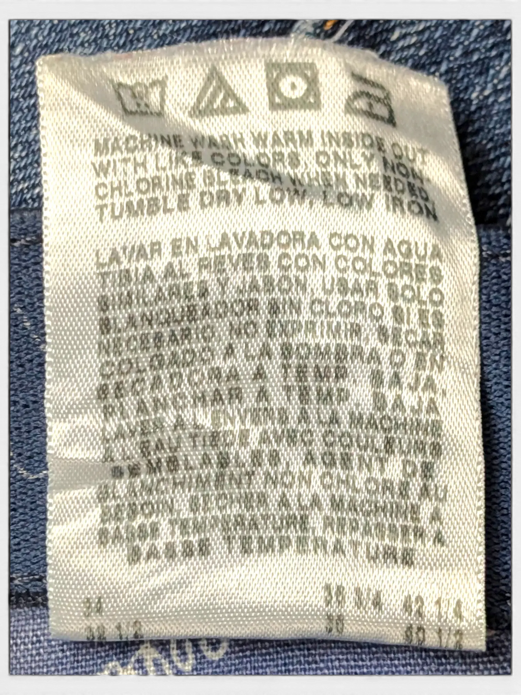 JAKE & IPI Wrangler Q-BABY jeans care label and interior branding detail