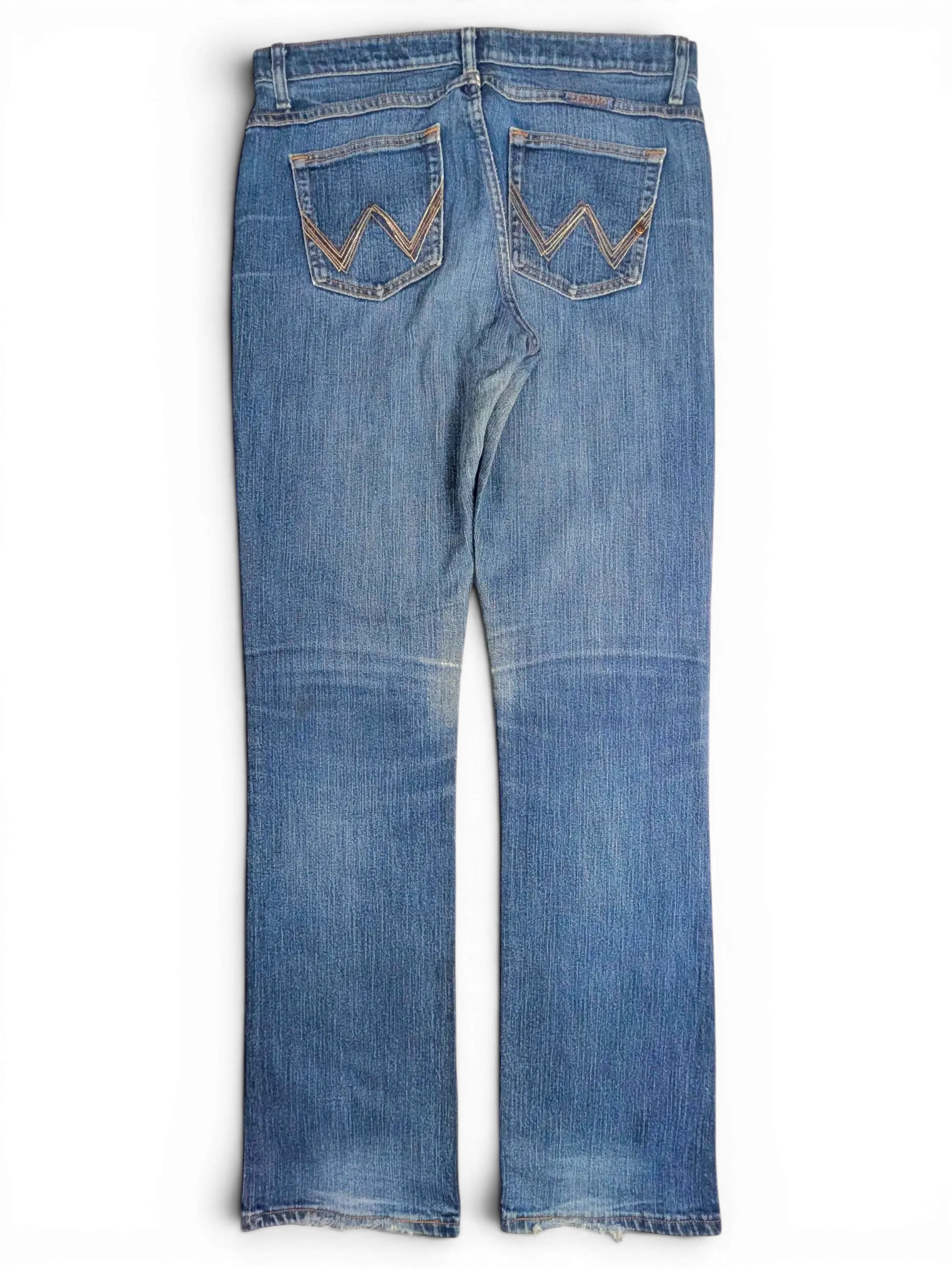 JAKE & IPI Wrangler Q-BABY blue denim jeans with signature W back pocket stitching, back view.