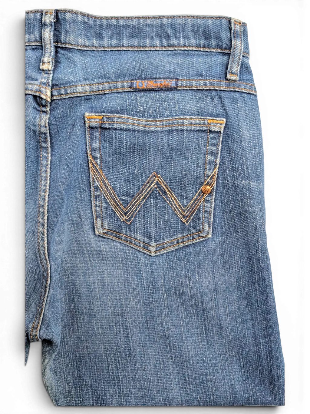 JAKE & IPI Wrangler Q-BABY blue denim jeans featuring signature W stitching on the back pocket