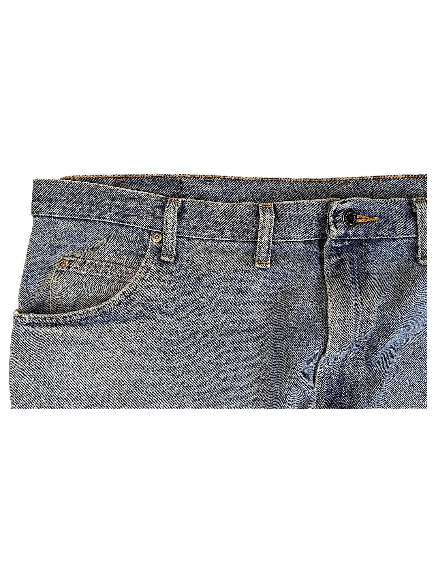 JAKE & IPI Wrangler relaxed fit blue denim jeans featuring a classic five-pocket design and metal rivets.